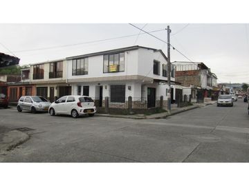Venta de casa Esquinera en la pradera Dosquebradas