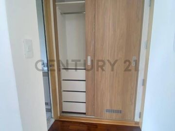 Oportunidad única! Casa de 3 pisos en venta en San Borja