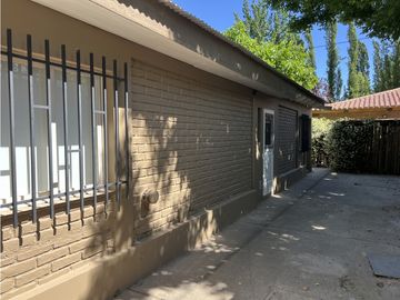 Venta casa en Chacras de Coria