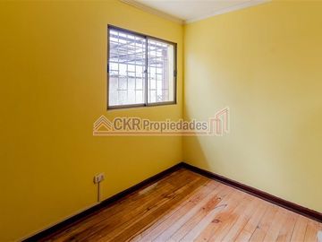 Casa en Venta en CASA GRAN TERRENO / LA CISTERNA
