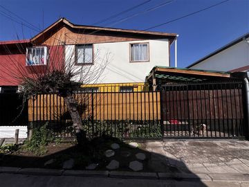 Casa en Venta en PJE ARACARI 692 LOS CLAVELES II