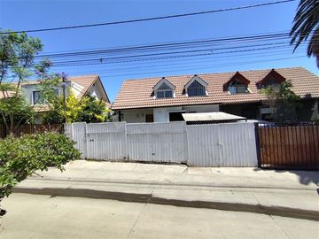 Casa en Venta en Antupiren / Océano Atlántico