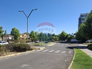 Amplio Depto 3D 2B - B La Hacienda Peñalolén