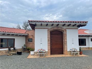 Casa Campestre en Parcela Carmen Viboral
