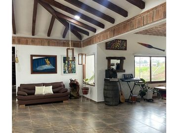 Casa Campestre en Parcela Carmen Viboral