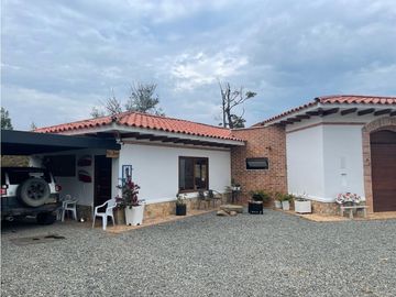 Casa Campestre en Parcela Carmen Viboral