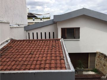VENTA HERMOSA CASA CRISTALES OESTE CALI (GH)