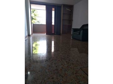VENTA HERMOSA CASA CRISTALES OESTE CALI (GH)