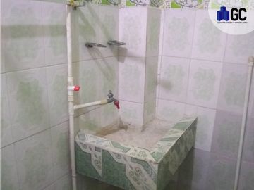 PROPIEDAD ESQUINERA EN VENTA | LAS MORAS