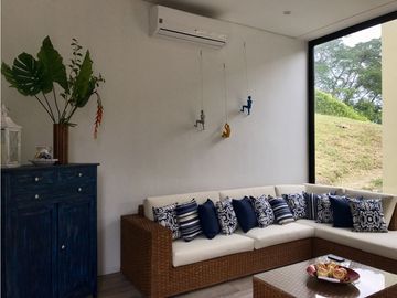 HERMOSA CASA PARA LA VENTA -  VILLETA - CUNDINAMARCA