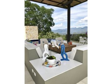 HERMOSA CASA PARA LA VENTA -  VILLETA - CUNDINAMARCA