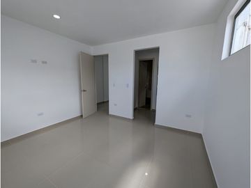 SE VENDE CASA EN CONJUNTO PARA ESTRENAR EN LOS ALPES