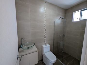 SE VENDE CASA EN CONJUNTO PARA ESTRENAR EN LOS ALPES