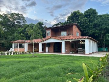 vendo casa finca campestre santa Fé de Antioquia 7.000 m2 ch