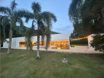 vendo casa finca campestre Santa Fé de Antioquia 2.000 m2 CH-MO