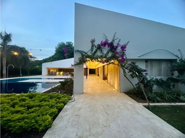 vendo casa finca campestre Santa Fé de Antioquia 2.000 m2 CH-MO