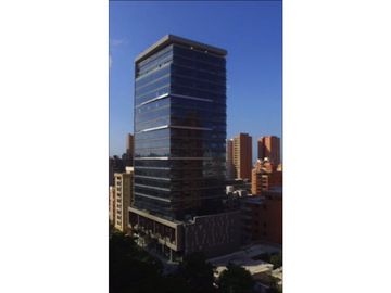 VENDO OFICINA EN TORRE EMPRESARIAL, PARQUE WASHINTON