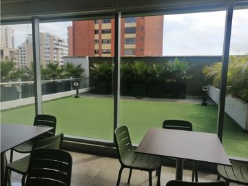 VENDO OFICINA EN TORRE EMPRESARIAL, PARQUE WASHINTON