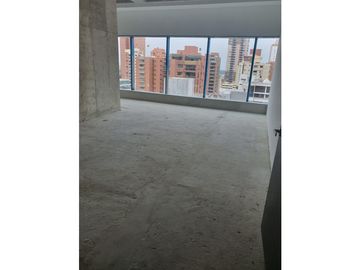 VENDO OFICINA EN TORRE EMPRESARIAL, PARQUE WASHINTON
