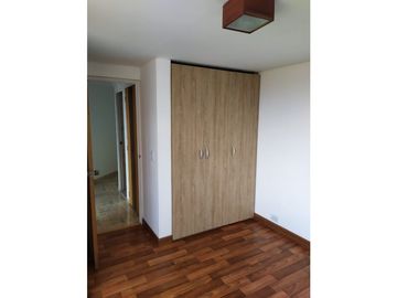 VENDO - APARTAMENTO MAZUREN QUINTO PISO