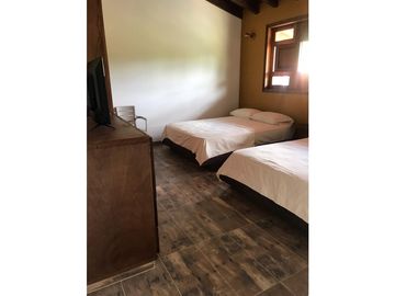 Se vende hermosa casa campestre en Montenegro