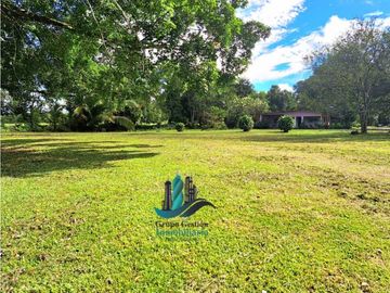 VENDO FINCA DE 10HECTAREAS + PROGRESO