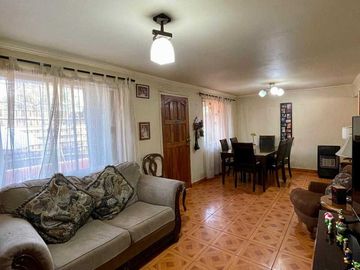 Casa en venta en MACUL