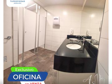 VENTA OFICINA CON ESTACIONAMIENTOS EDIFICIO CENTRAL TOWER EL DERBY SURCO