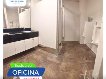 VENTA OFICINA CON ESTACIONAMIENTOS EDIFICIO CENTRAL TOWER EL DERBY SURCO