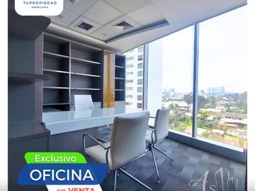 VENTA OFICINA CON ESTACIONAMIENTOS EDIFICIO CENTRAL TOWER EL DERBY SURCO
