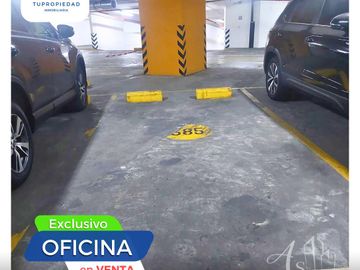 VENTA OFICINA CON ESTACIONAMIENTOS EDIFICIO CENTRAL TOWER EL DERBY SURCO