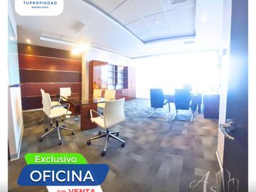 VENTA OFICINA CON ESTACIONAMIENTOS EDIFICIO CENTRAL TOWER EL DERBY SURCO