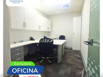 VENTA OFICINA CON ESTACIONAMIENTOS EDIFICIO CENTRAL TOWER EL DERBY SURCO