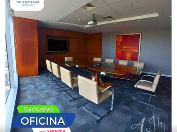 VENTA OFICINA CON ESTACIONAMIENTOS EDIFICIO CENTRAL TOWER EL DERBY SURCO