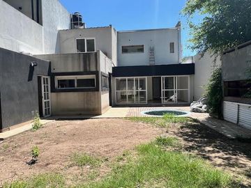 CASA VENTA ITUZAINGO