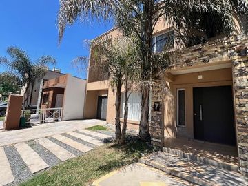 CASA VENTA ITUZAINGO