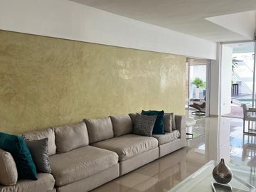 CASA EN VENTA EQUIPADA UBICADA EN ALTABRISA, MERIDA
