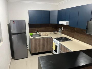 ¡Tu Nuevo Hogar a Pasos del Club de Tenis Burgos! 🏡✨