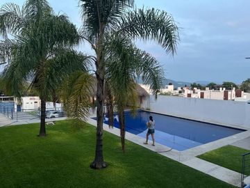 ¡Tu Nuevo Hogar a Pasos del Club de Tenis Burgos! 🏡✨