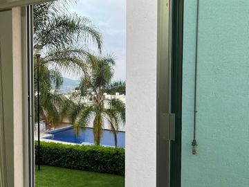 ¡Tu Nuevo Hogar a Pasos del Club de Tenis Burgos! 🏡✨