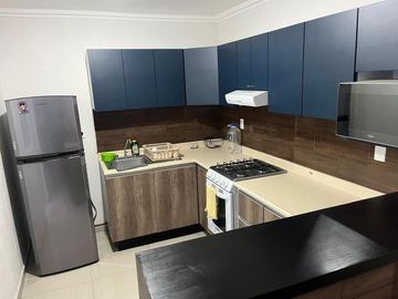 ¡Tu Nuevo Hogar a Pasos del Club de Tenis Burgos! 🏡✨