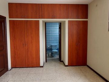 Casa en Venta,  Urdesa Norte SanS