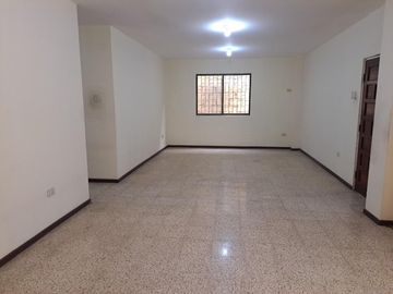 Casa en Venta,  Urdesa Norte SanS