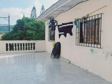 Casa Esquinera en Venta en Mapasingue   GraC