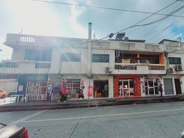 Casa Esquinera en Venta en Mapasingue   GraC