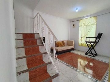 Casa en Mucho Lote 1 en Venta EstF