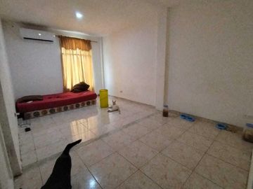 Casa en Mucho Lote 1 en Venta EstF