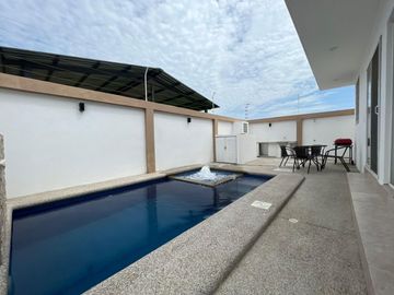 Casa en Alquiler Amoblada Punta Blanca entrada 5 Santa Elena GabR