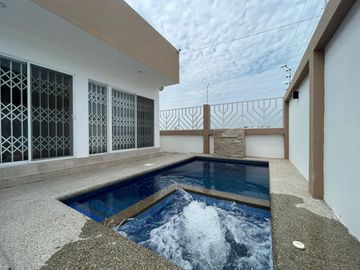 Casa en Alquiler Amoblada Punta Blanca entrada 5 Santa Elena GabR