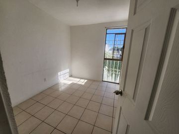 Casa en Venta en fraccionamiento Real de Santa Clara con rec en PB